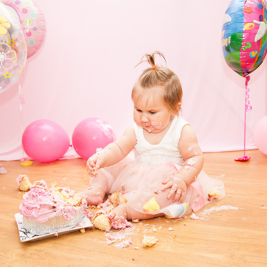 Maisie-Rose Cake Smash