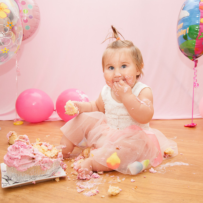 Maisie-Rose Cake Smash