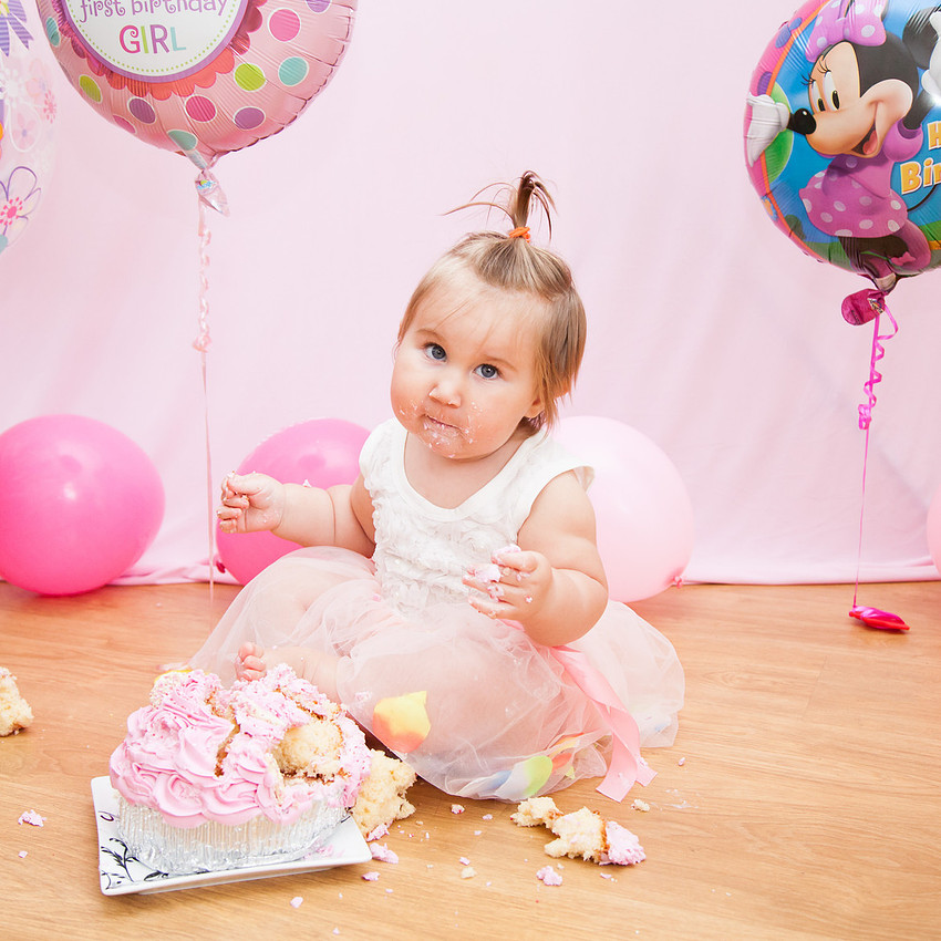 Maisie-Rose Cake Smash