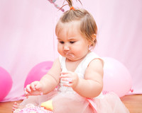 Maisie-Rose Cake Smash