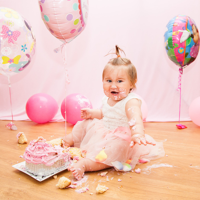 Maisie-Rose Cake Smash