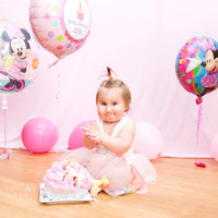Maisie-Rose Cake Smash