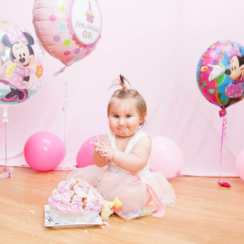 Maisie-Rose Cake Smash