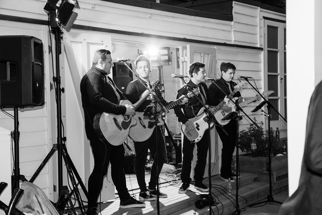 Beacon House Whitstable wedding