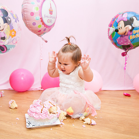 Maisie-Rose Cake Smash