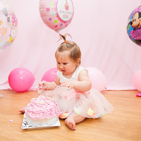 Maisie-Rose Cake Smash