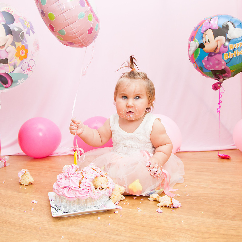 Maisie-Rose Cake Smash