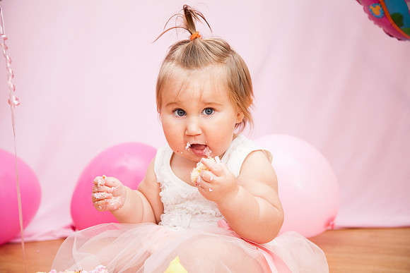 Maisie-Rose Cake Smash