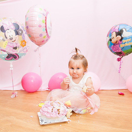 Maisie-Rose Cake Smash