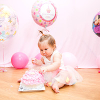 Maisie-Rose Cake Smash