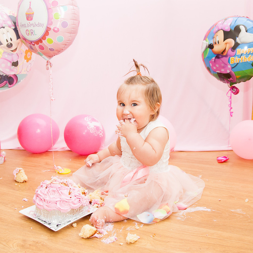Maisie-Rose Cake Smash